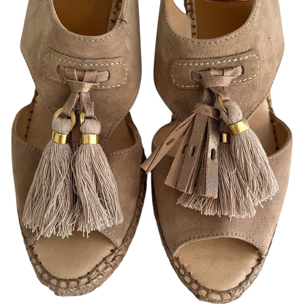 Kanna Tan Suede Wedge Sandals with Kiltie Tassel Detail 39(8.5) NEW - Picture 4 of 9